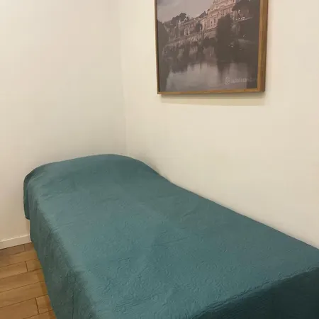 Domusolina * Řím